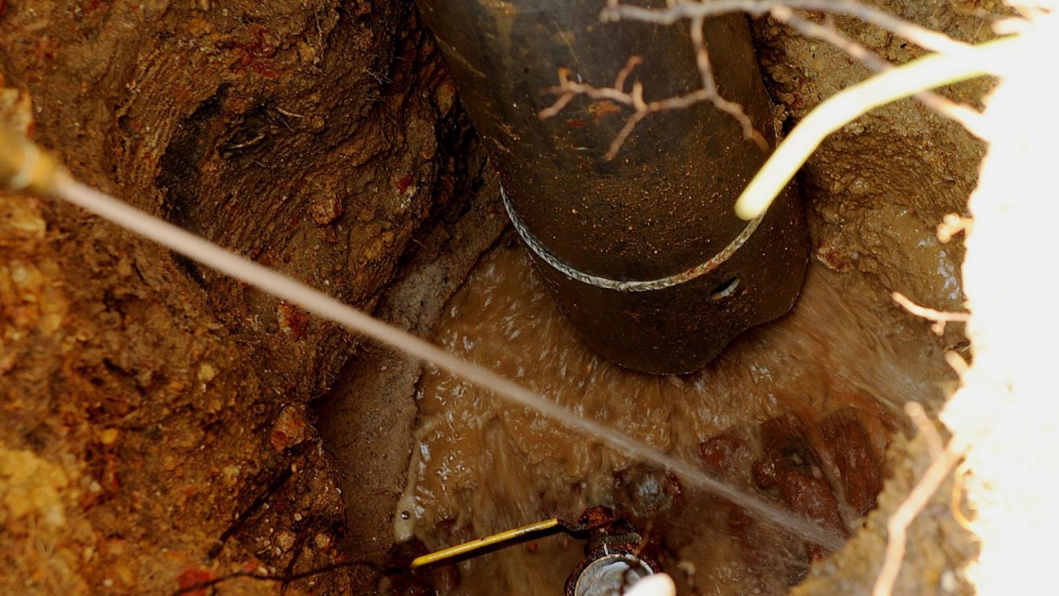 Are Water Main Leaks Covered By Insurance? 535 Plumbing